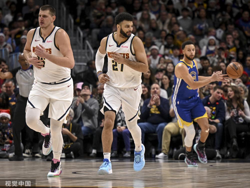 庞大的商业 庞大的商业